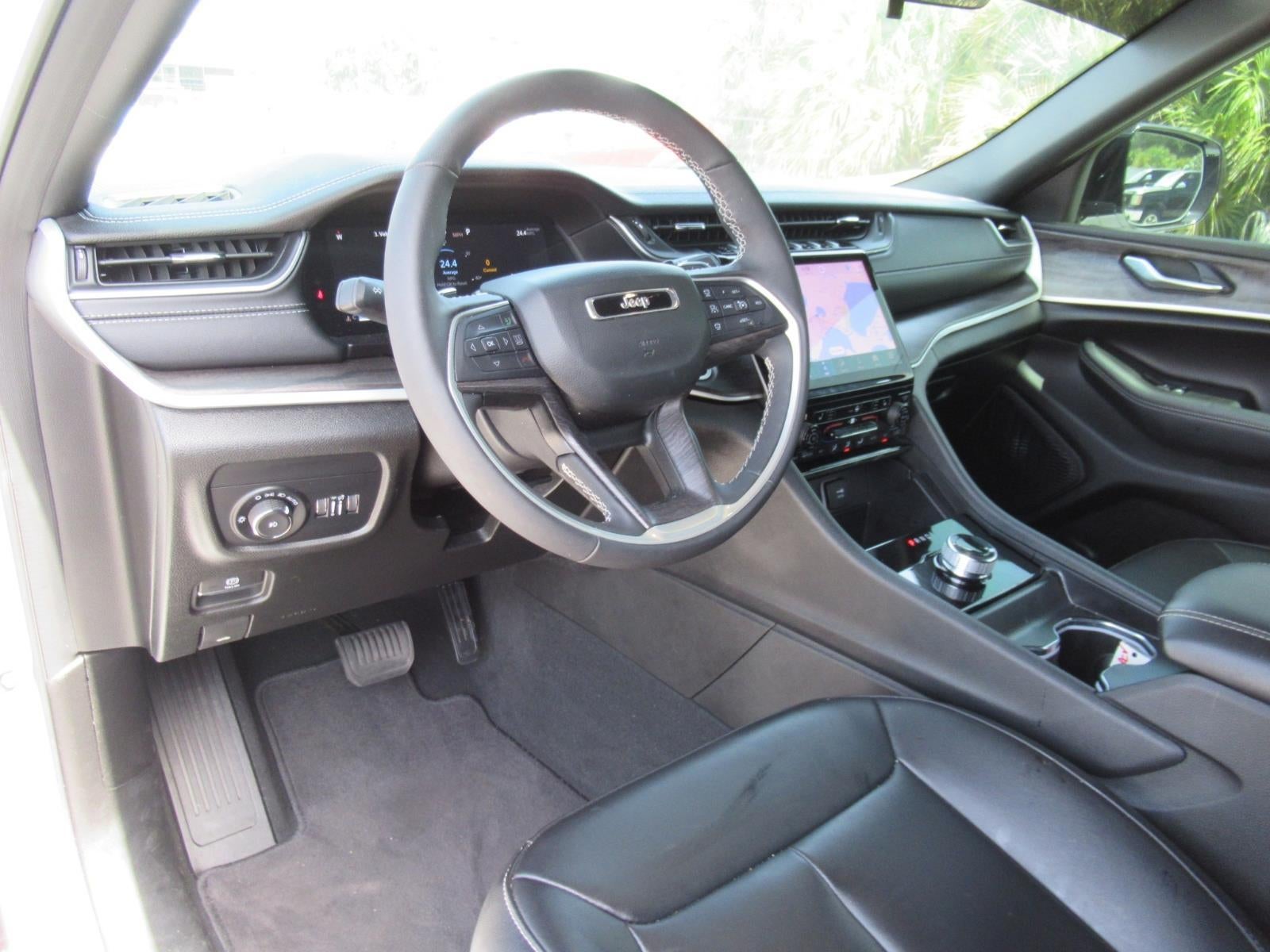 2025 Jeep Grand Cherokee Limited 4x2