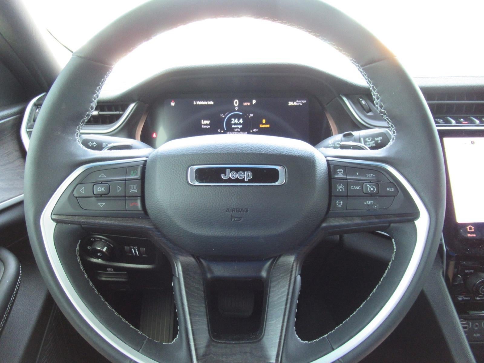 2025 Jeep Grand Cherokee Limited 4x2