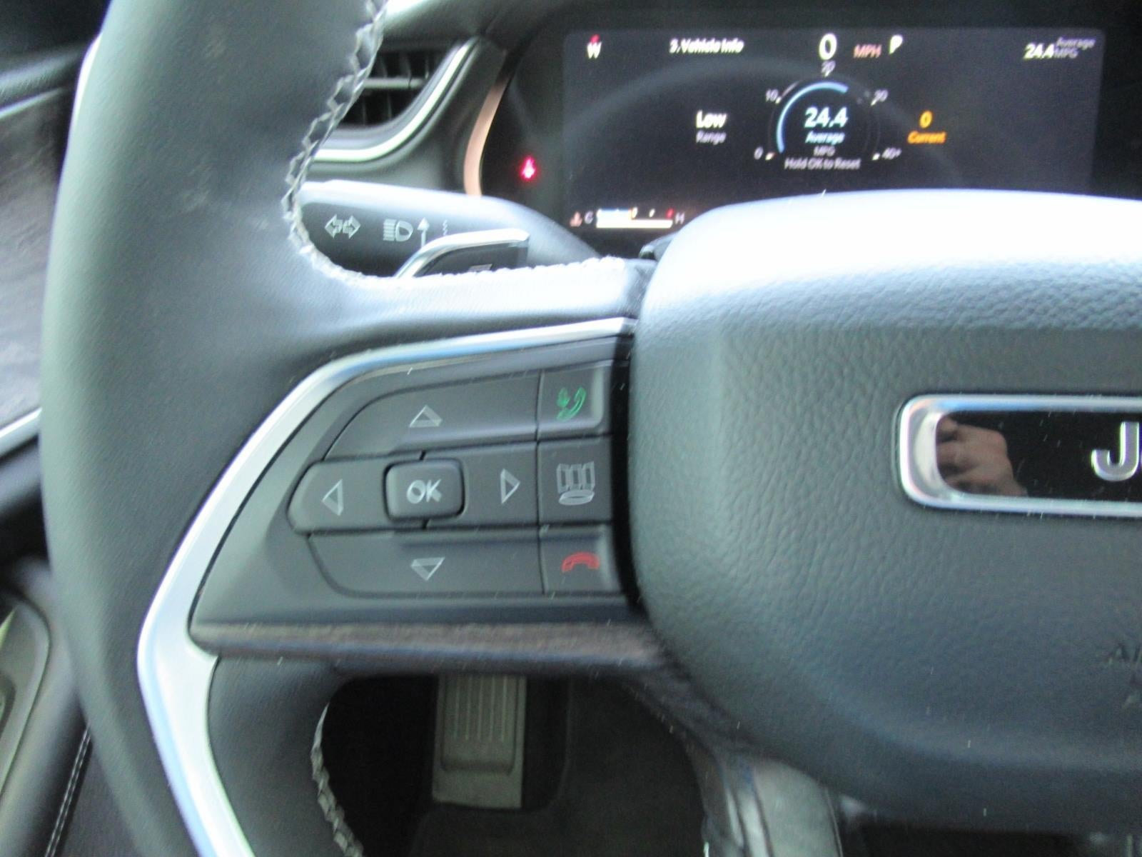 2025 Jeep Grand Cherokee Limited 4x2