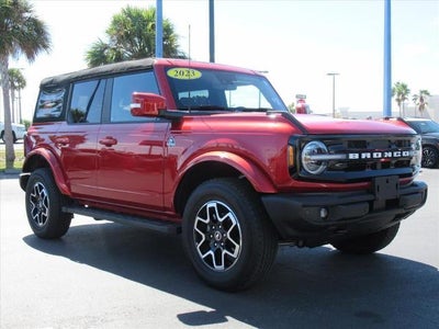 2023 Ford Bronco Base