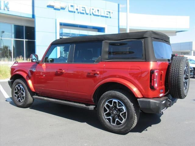 2023 Ford Bronco Base