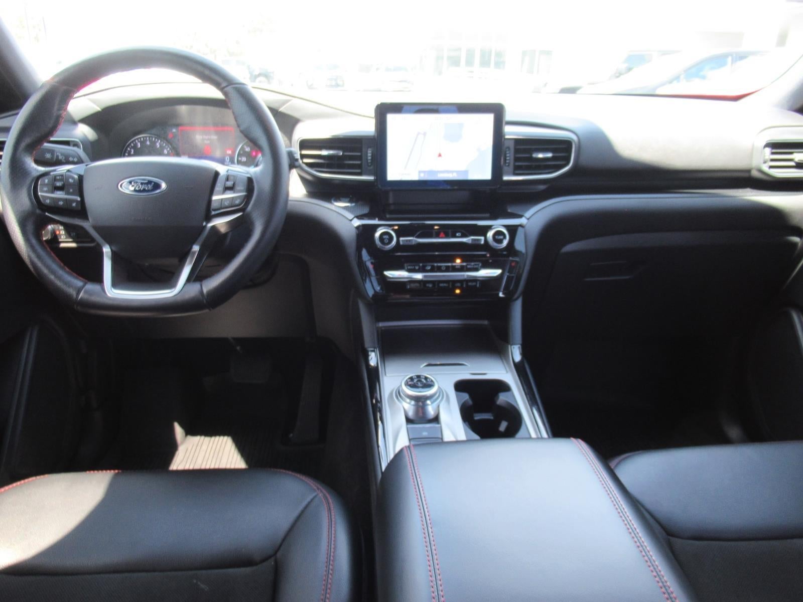 2022 Ford Explorer ST-Line
