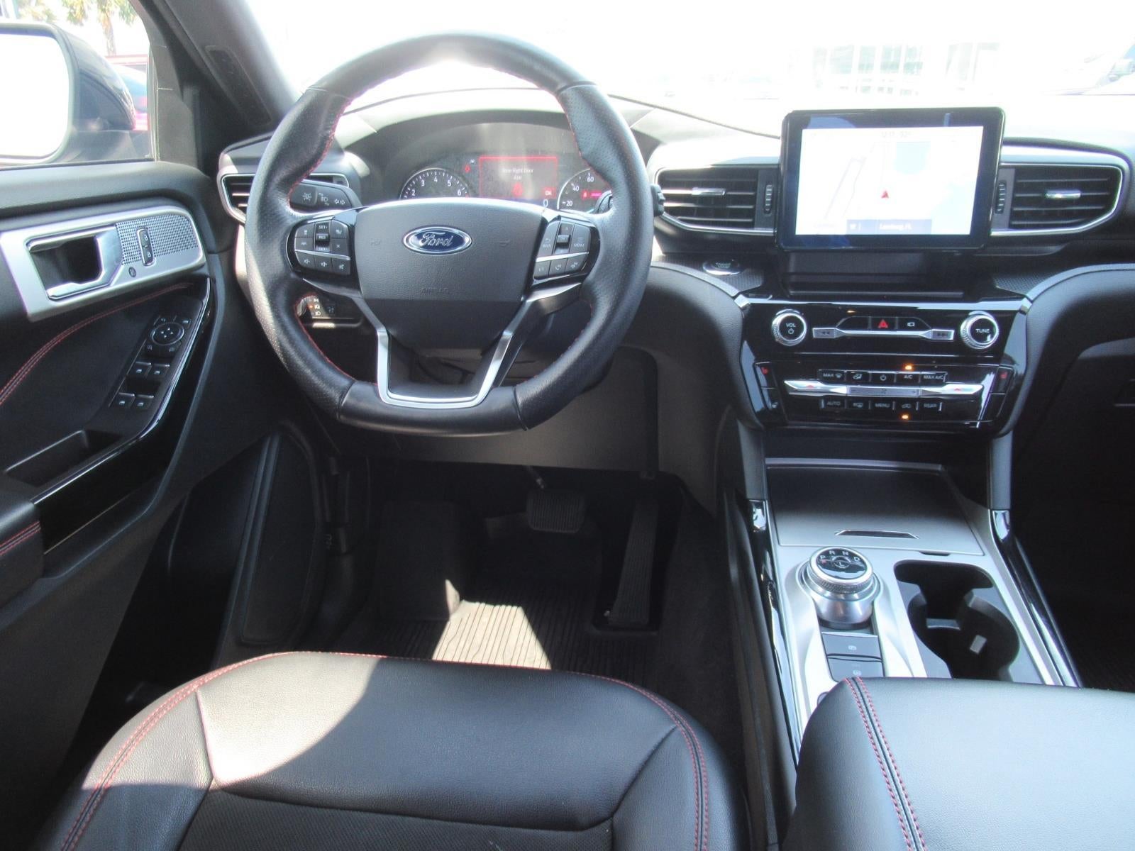 2022 Ford Explorer ST-Line