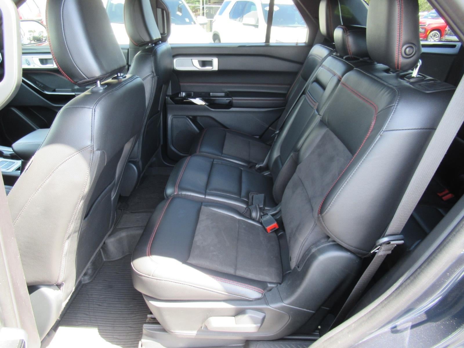 2022 Ford Explorer ST-Line