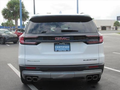 2025 GMC Acadia Elevation