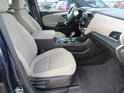2022 Chevrolet Traverse LS