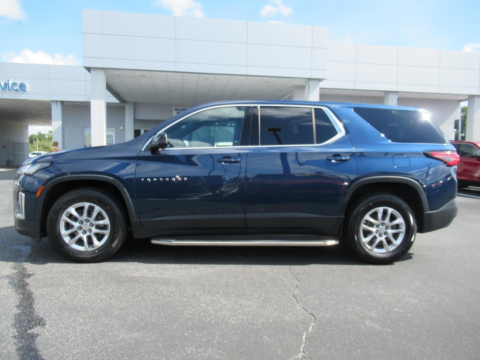 2022 Chevrolet Traverse LS