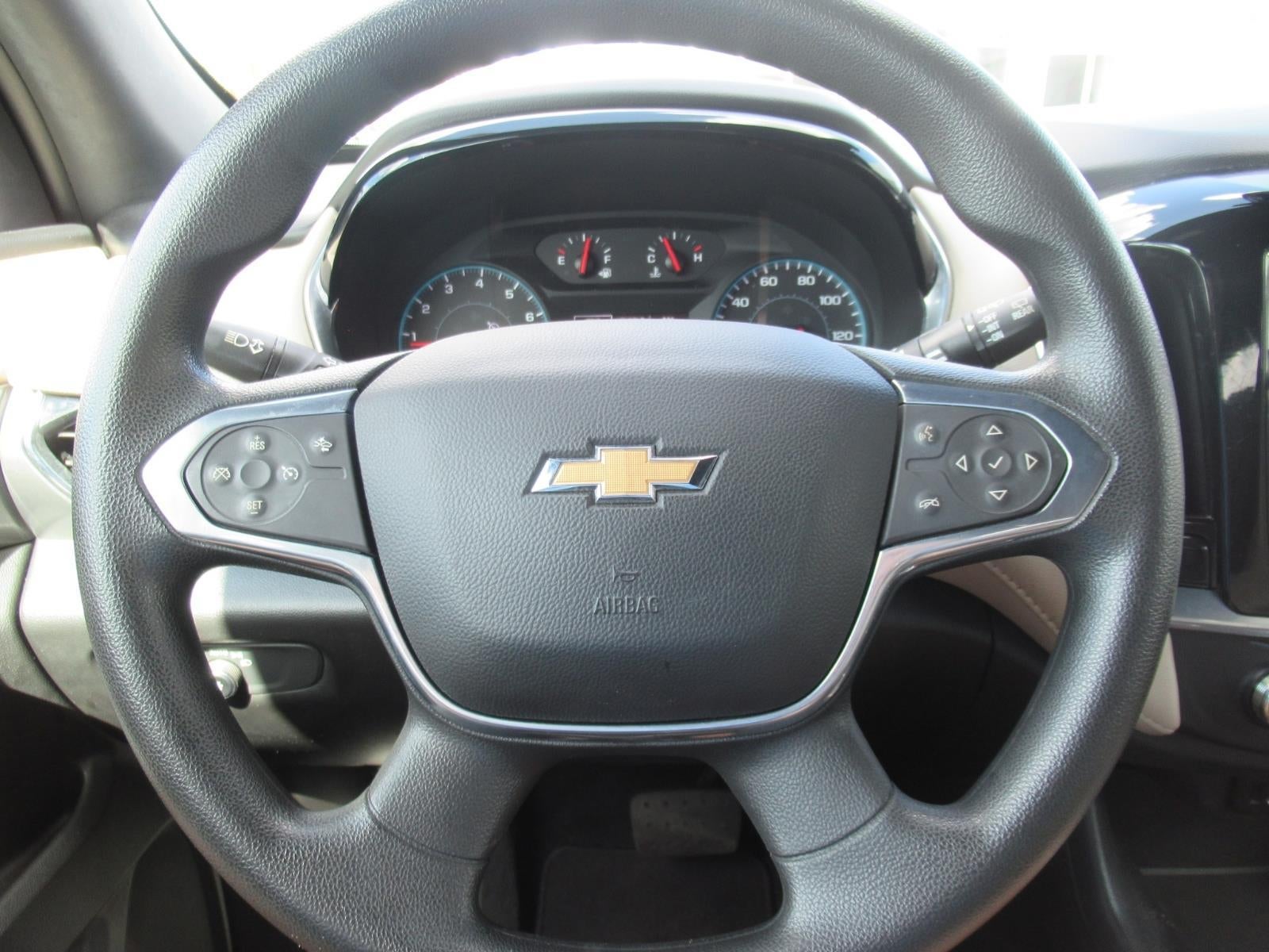 2022 Chevrolet Traverse LS