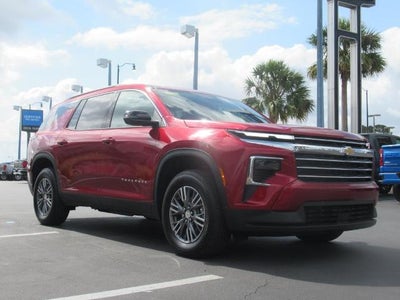 2025 Chevrolet Traverse LT