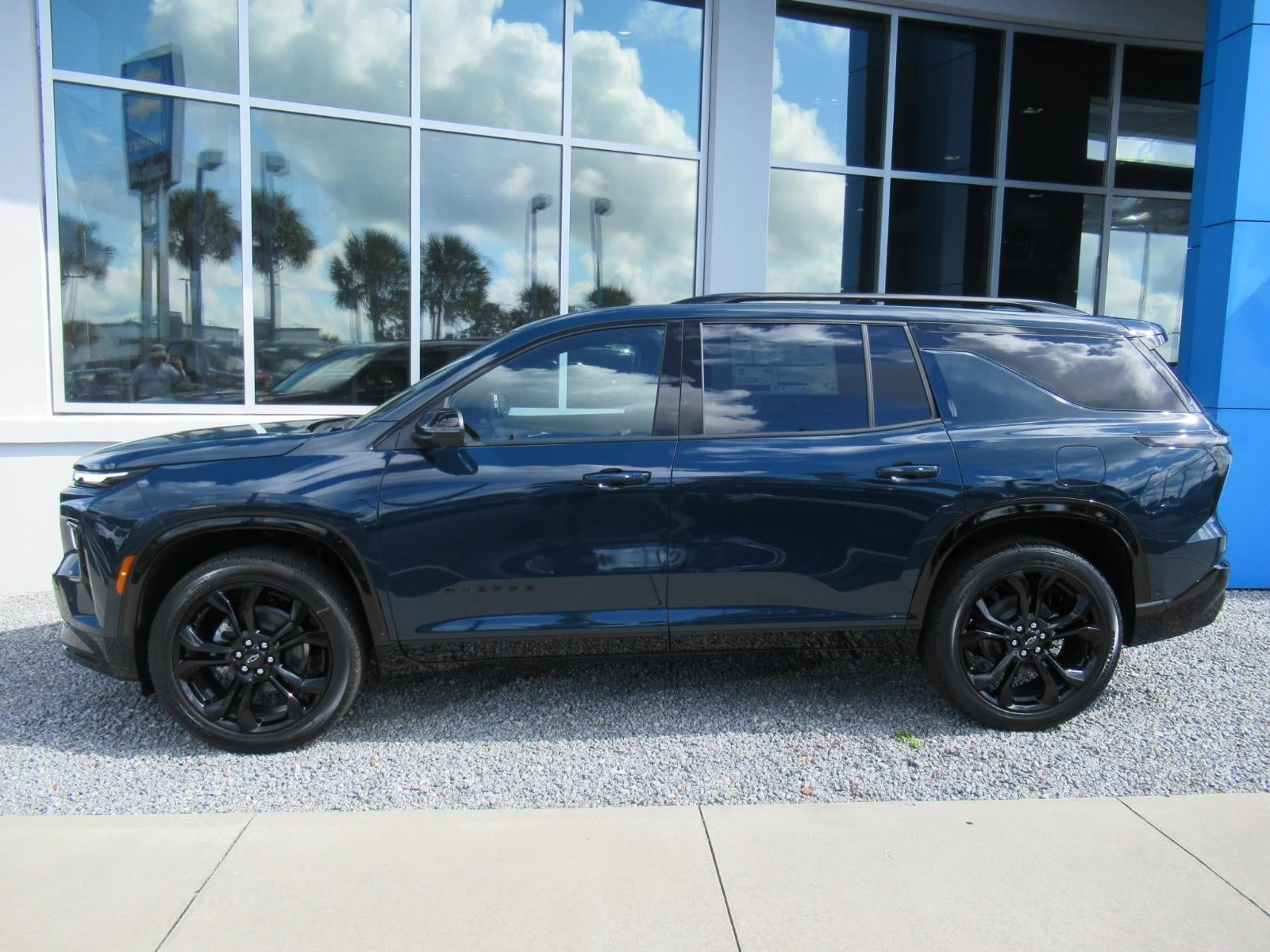 2027 Chevrolet Traverse RS
