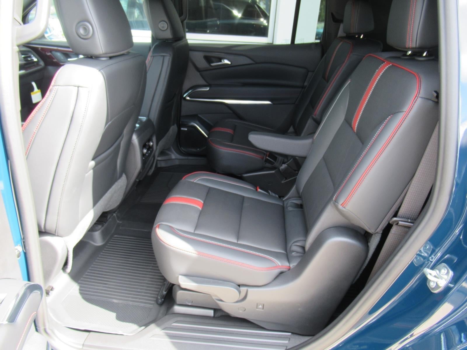 2027 Chevrolet Traverse RS