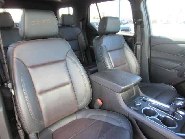 2022 Chevrolet Traverse High Country