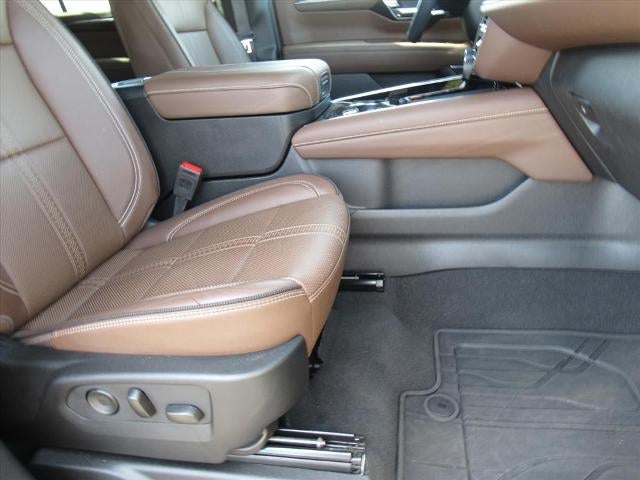 2025 Chevrolet Suburban High Country