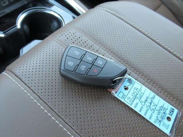 2025 Chevrolet Suburban High Country