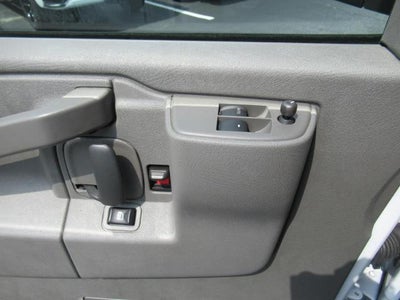 2025 GMC Savana Cargo Base