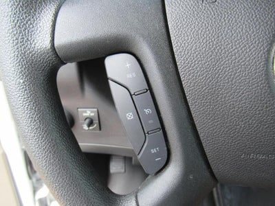 2025 GMC Savana Cargo Base