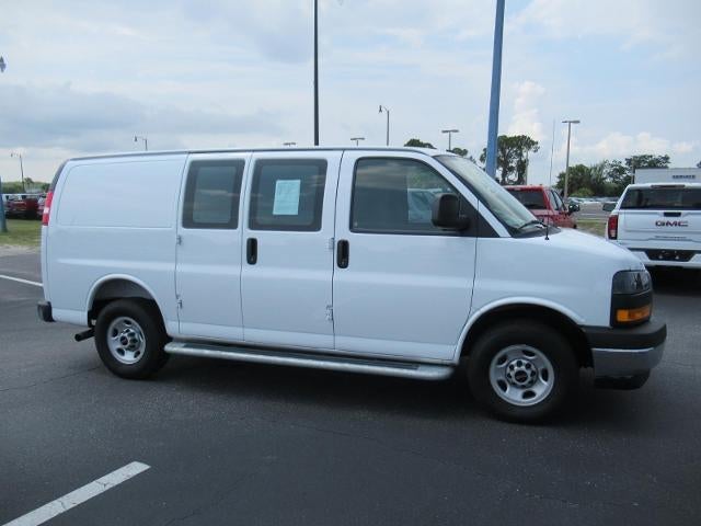 2025 GMC Savana Cargo Base