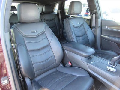2018 Cadillac XT5 Platinum AWD