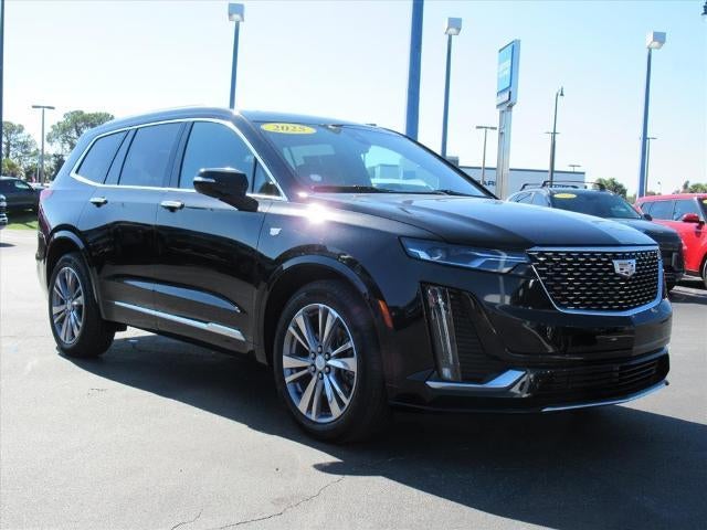 2025 Cadillac XT6 Premium Luxury
