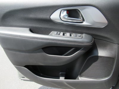 2022 Chrysler Pacifica Touring