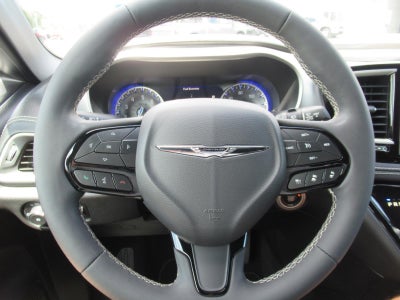 2022 Chrysler Pacifica Touring