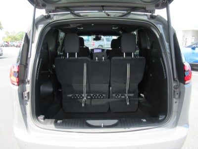 2022 Chrysler Pacifica Touring
