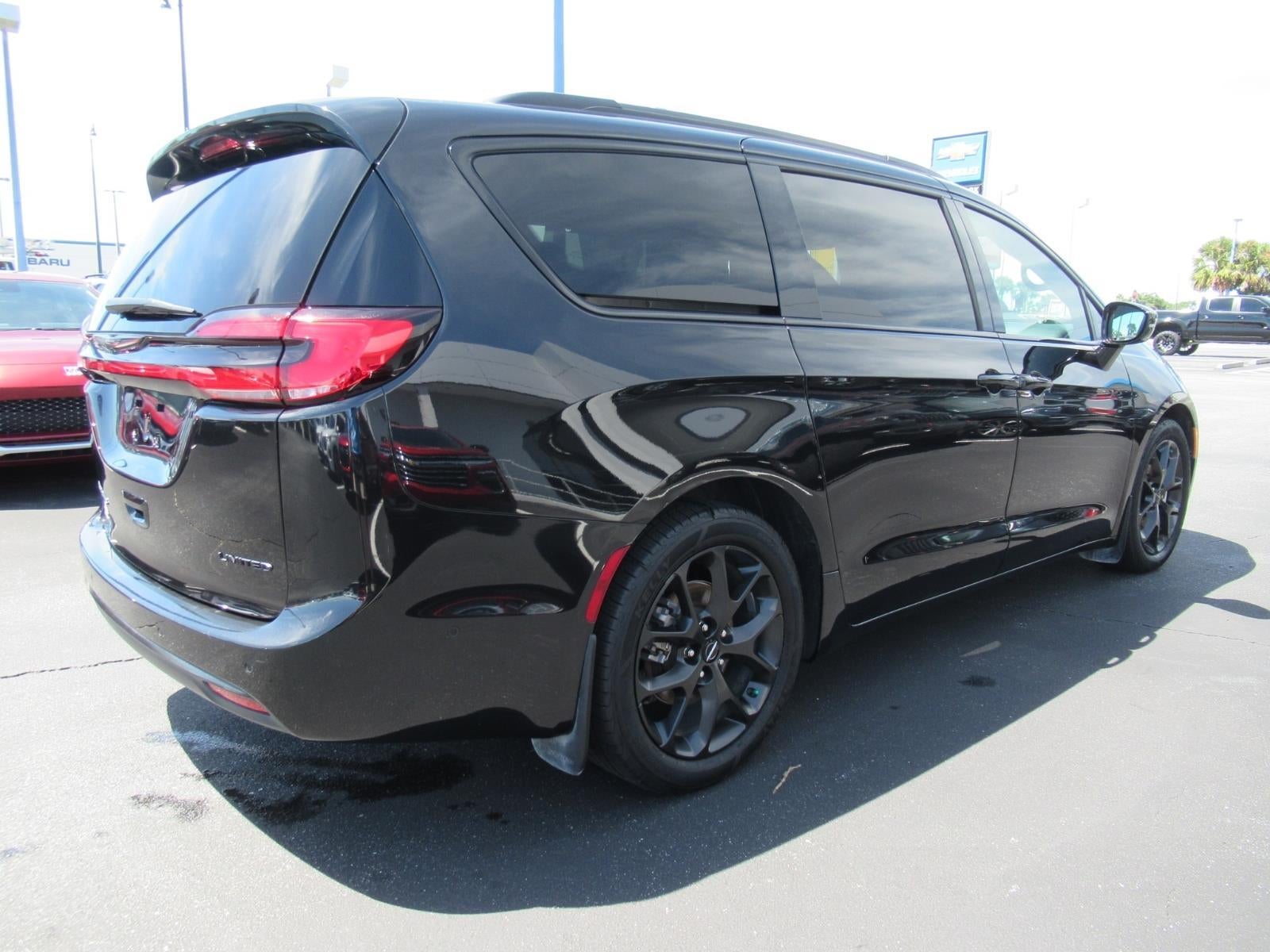 2022 Chrysler Pacifica Limited