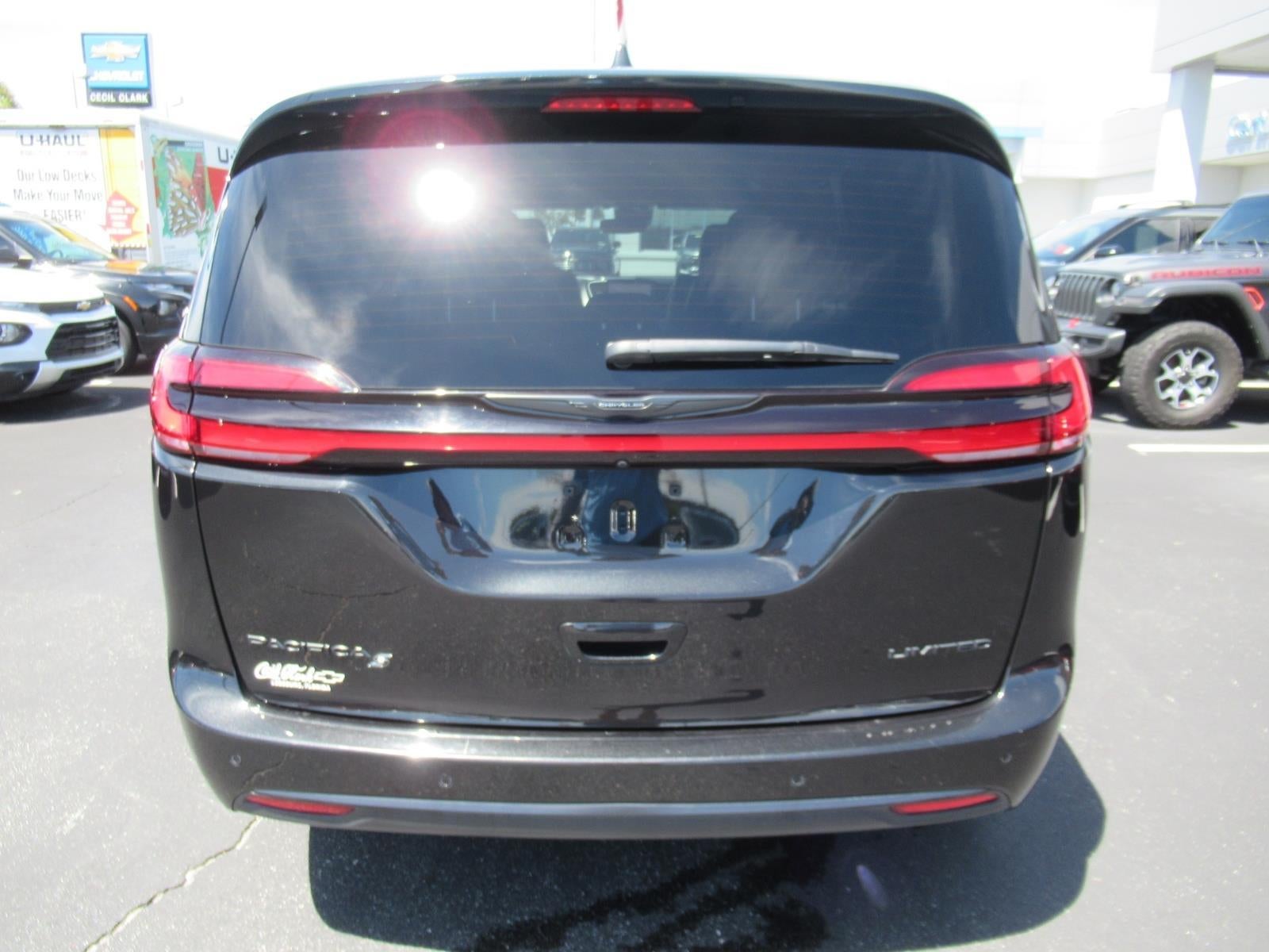 2022 Chrysler Pacifica Limited
