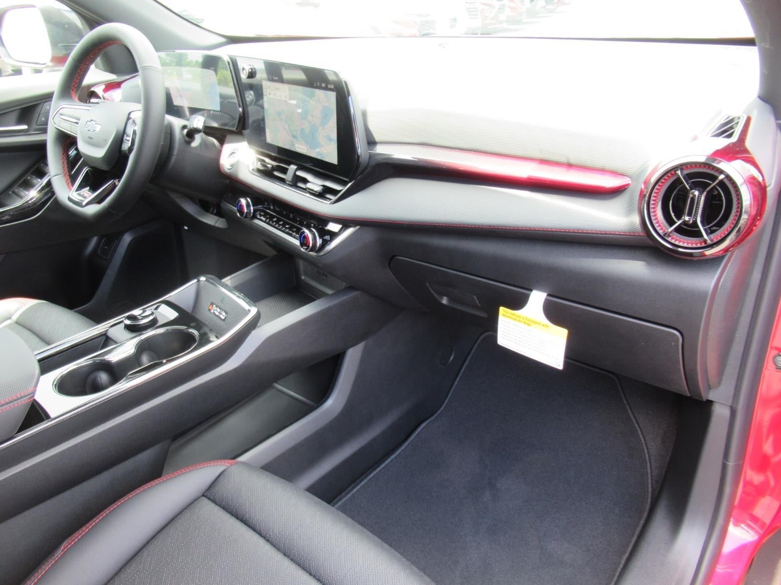 2027 Chevrolet Equinox RS - Photo 11