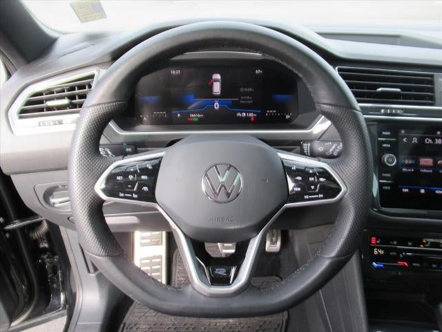 2023 Volkswagen Tiguan SE R-Line Black