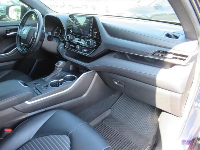 2021 Toyota Highlander XSE