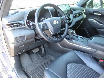 2021 Toyota Highlander XSE