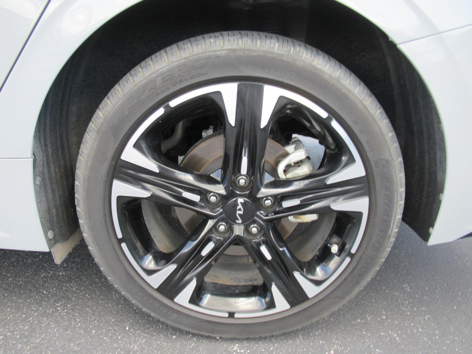 2024 Kia K5 GT-Line