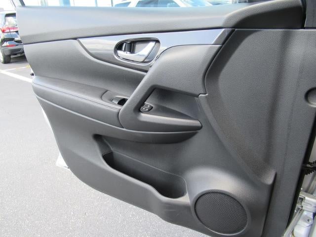 2020 Nissan Rogue S FWD