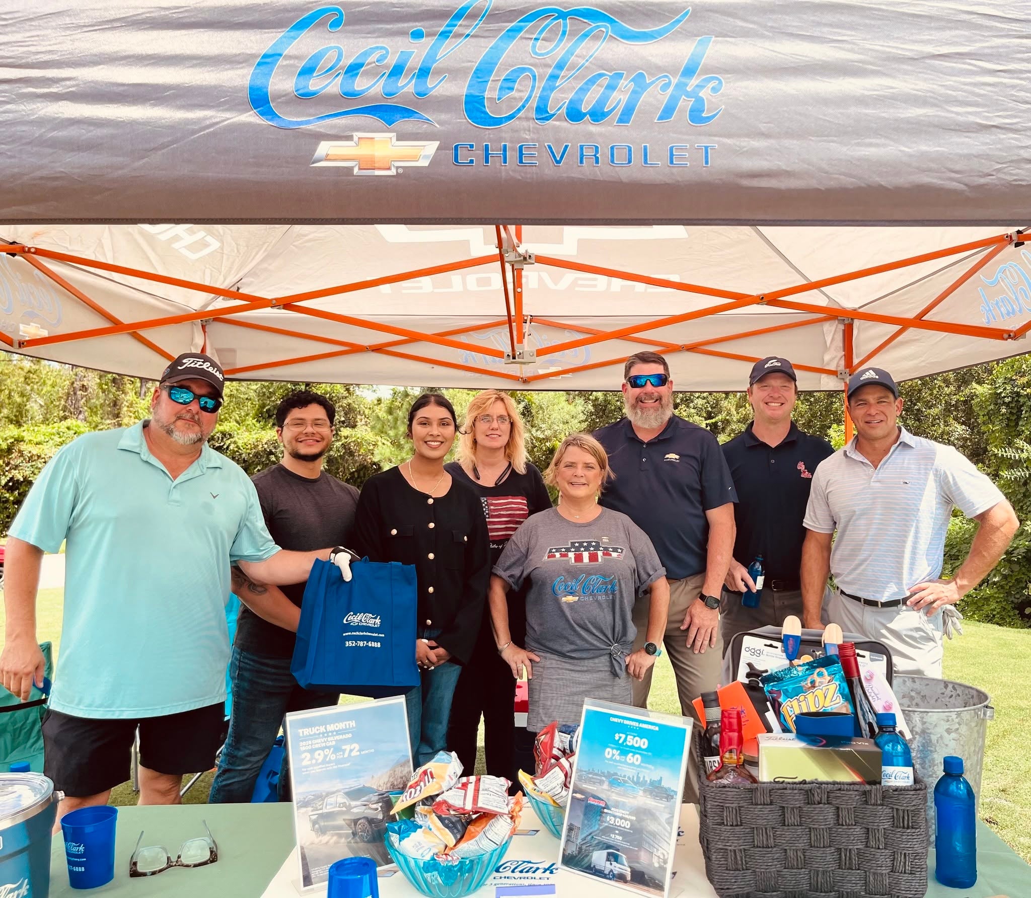 Lake Cares Food Pantry Fall Food Drive